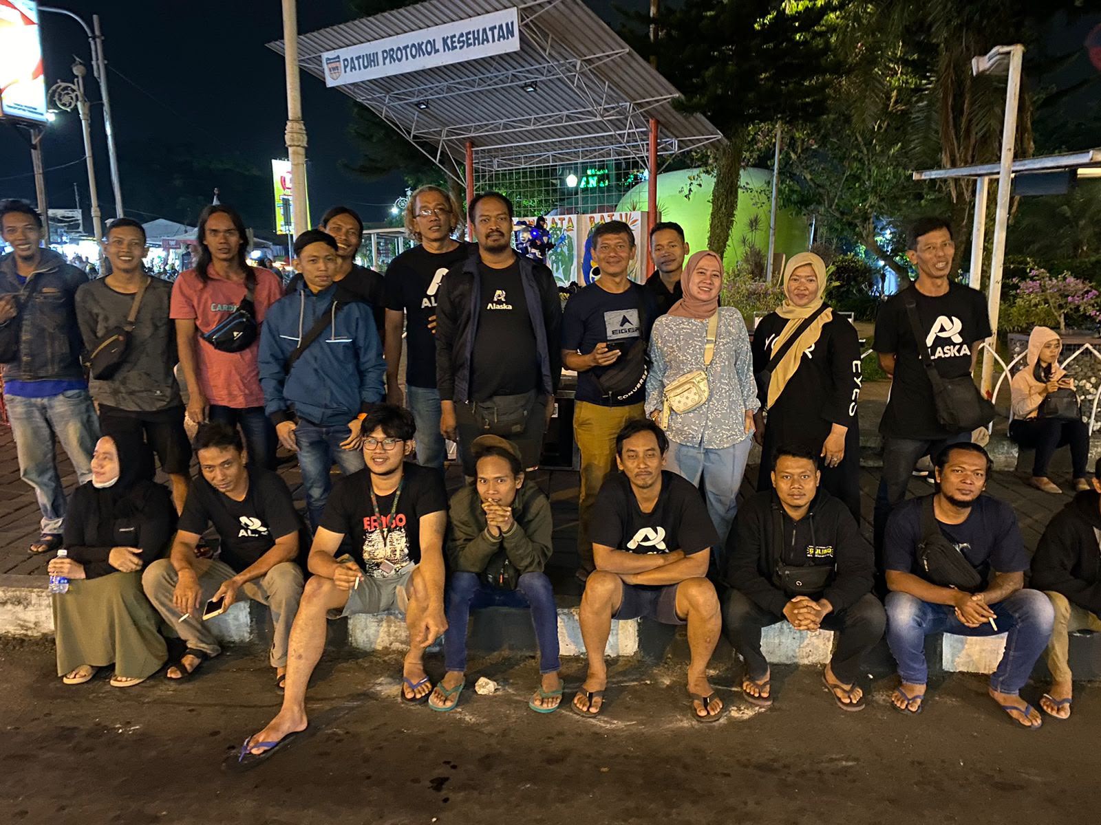 Kantor dan Aktivitas Kami